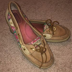 Flower sperry shoes, good condition